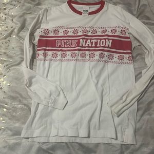 Women’s Victoria’s Secret holiday t-shirt